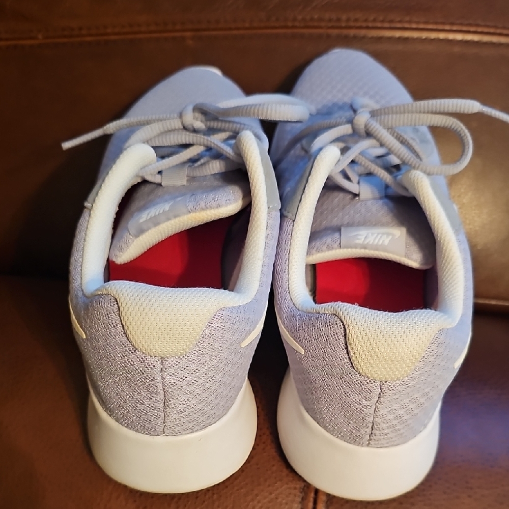 Nike Light Gray Sneakers